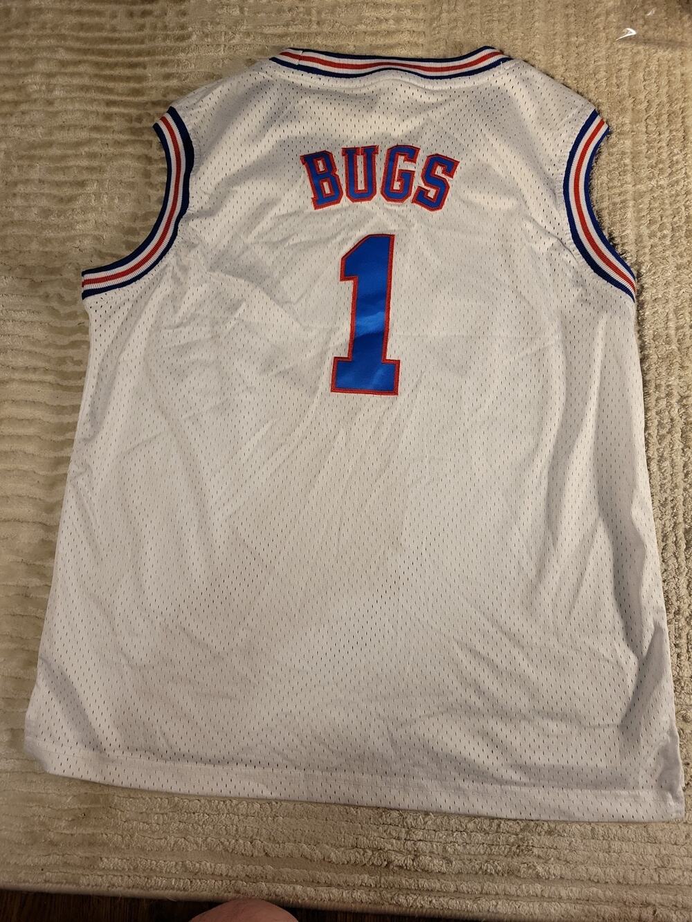 Bugs Bunny Tunesquad Jersey Youth Size XL Basketball Looney Tunes Kids Boys